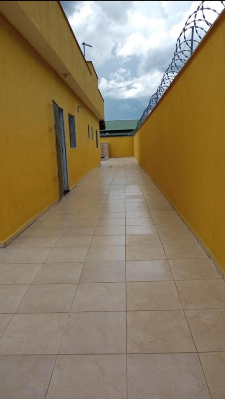 Casa Na Praia Com Piscina Em Itanhaém エクステリア 写真
