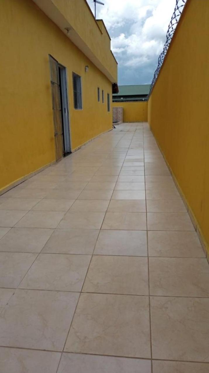 Casa Na Praia Com Piscina Em Itanhaém エクステリア 写真