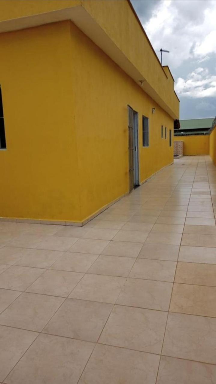 Casa Na Praia Com Piscina Em Itanhaém エクステリア 写真